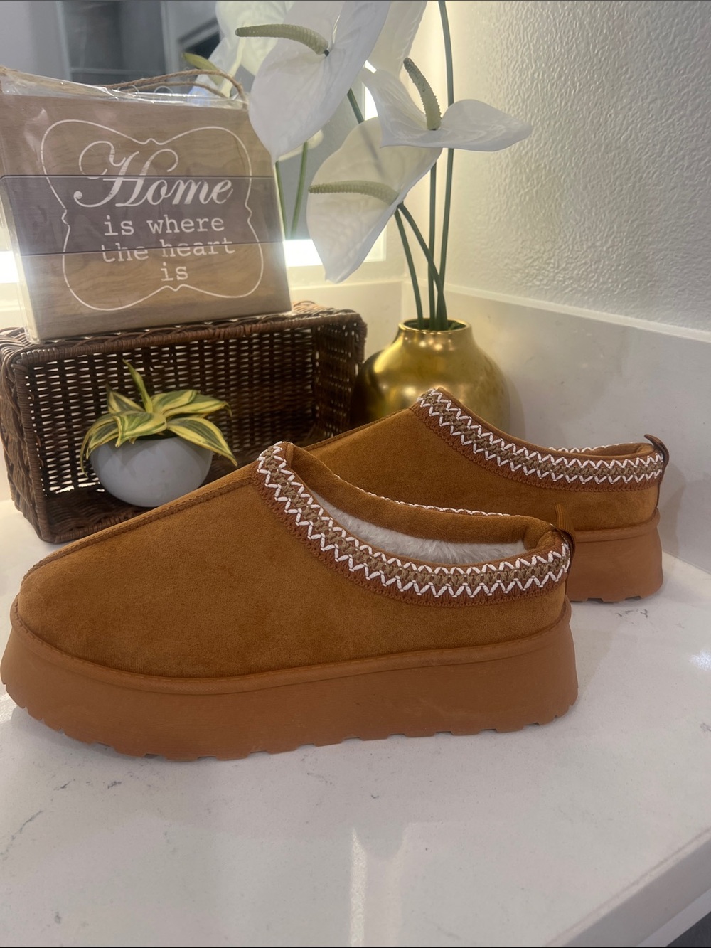 Cozy Slip-On Women’s Suede Clog - Tan. New without tag. So soft